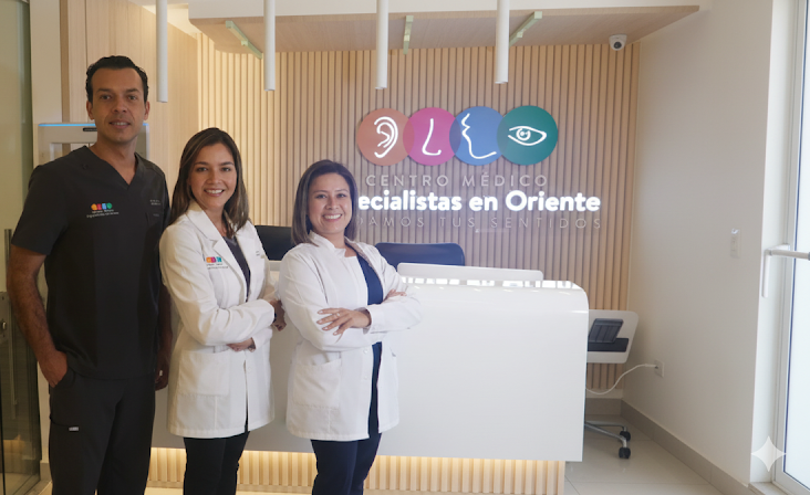 Equipo medico CMEO Especialistas